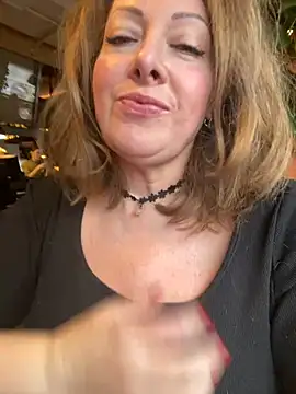 Alice Sweetyyy online show from 2, 3, 2025