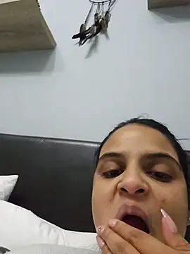 DirtySnowball69 online show from 25, 6, 2026