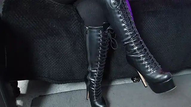  Jade 16 online show from 19, 11, 2025