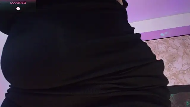 JuliRamirez online show from 30, 11, 2025