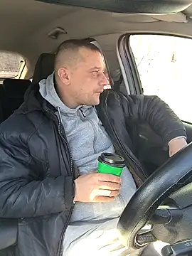 Snapshot of DanielOhCool chatting on 17, 2, 2025 DanielOhCool online show from 17, 2, 2025