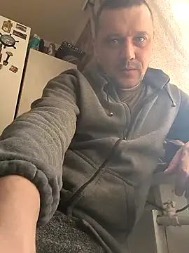 Snapshot of DanielOhCool chatting on 22, 2, 2025 DanielOhCool online show from 22, 2, 2025