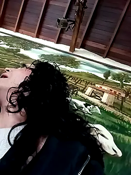 mijal queen online show from 29, 12, 2024