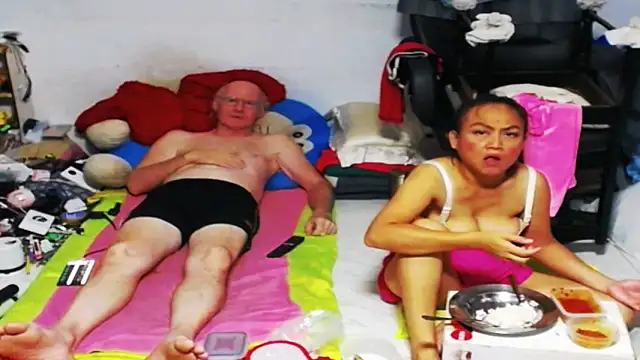 1CuteAndSexy69 online show from 10, 2, 2025