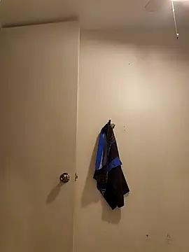 tropikboy online show from 12, 3, 2025