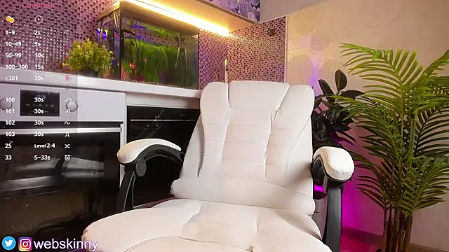 Top Skinny online show from 22, 11, 2025