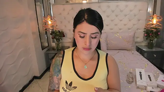 Snapshot of Nara_belen chatting on 23, 2, 2025 Nara belen online show from 23, 2, 2025