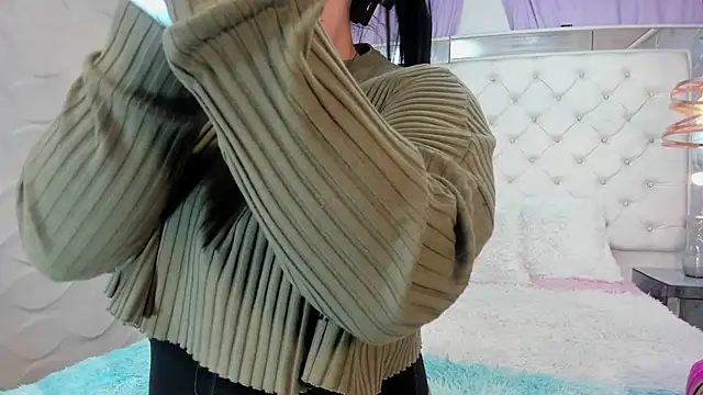Snapshot of Nara_belen chatting on 12, 9, 2025 Nara belen online show from 12, 9, 2025