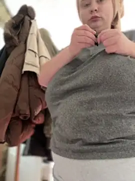 Model9798 online show from 26, 3, 2026