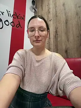 The Snowwhitee online show from 8, 3, 2026