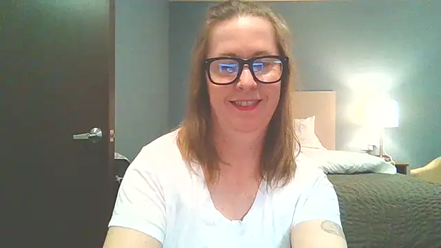 SweetandNaughty1 online show from 5, 1, 2025