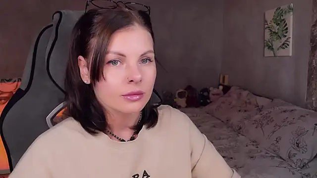 Your Sweet Lilu online show from 31, 7, 2026