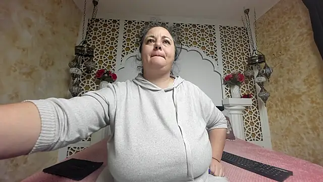 AleshaArabian online show from 12, 2, 2026