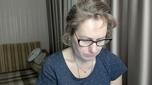 lauraoven online show from 16, 1, 2025