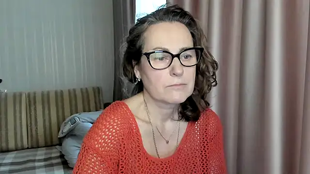 lauraoven online show from 11, 2, 2025