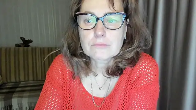 lauraoven online show from 3, 3, 2025