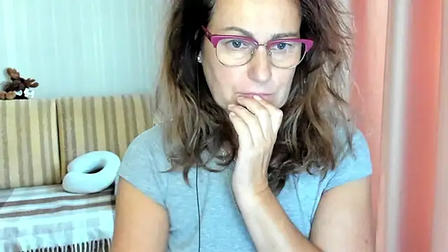 lauraoven online show from 19, 10, 2025