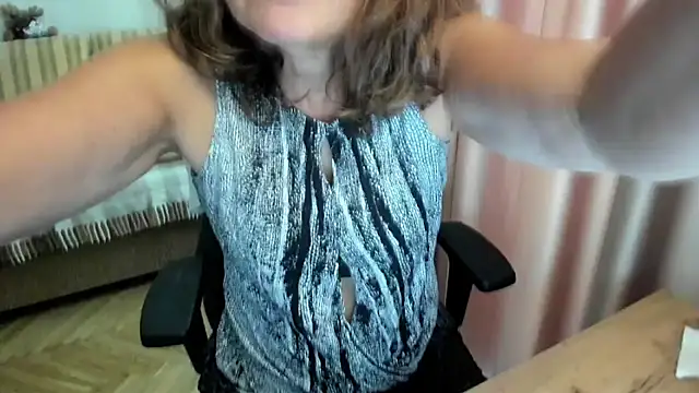 lauraoven online show from 4, 8, 2026