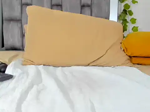 alyssia ocean online show from 4, 10, 2025