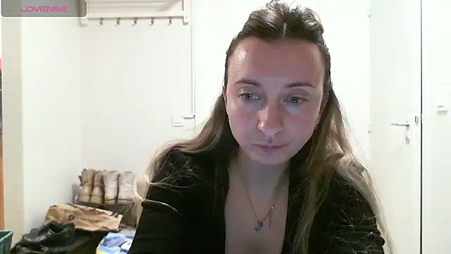 Snapshot of SusanCurt chatting on 27, 2, 2025 SusanCurt online show from 27, 2, 2025