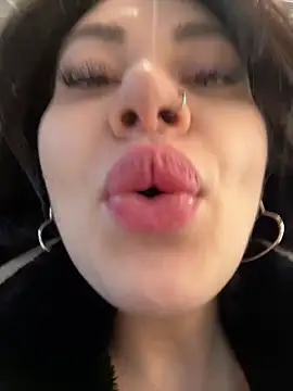 Wet  Bunny online show from 8, 3, 2025