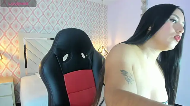 Snapshot of clarisKlein chatting on 23, 5, 2026 clarisKlein online show from 23, 5, 2026