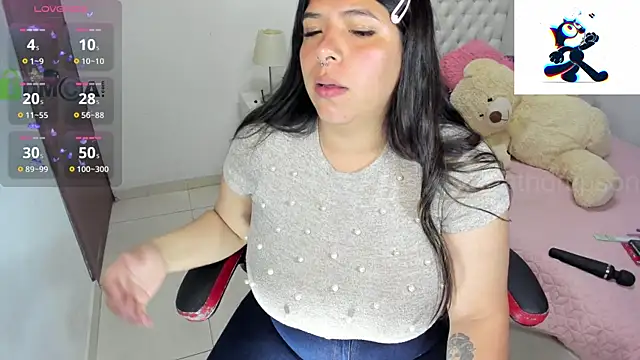 Snapshot of Karlathompson chatting on 20, 2, 2025 Karlathompson online show from 20, 2, 2025