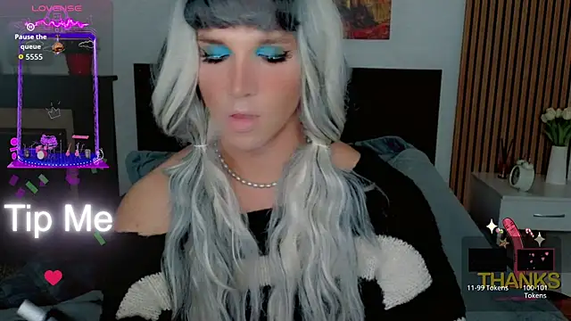 Snapshot of HelenSpellman chatting on 25, 5, 2026 HelenSpellman online show from 25, 5, 2026