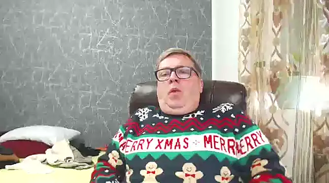 Snapshot of RobertStripX chatting on 26, 12, 2024 RobertStripX online show from 26, 12, 2024