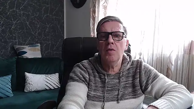 Snapshot of RobertStripX chatting on 2, 3, 2026 RobertStripX online show from 2, 3, 2026