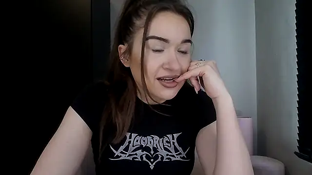 avajade online show from 25, 2, 2026