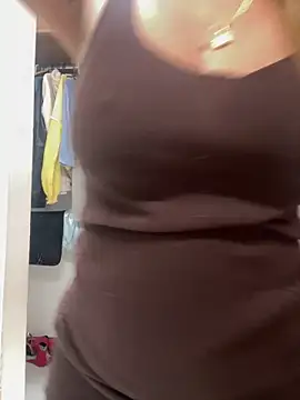 Snapshot of moniquerainx chatting on 13, 6, 2026 moniquerainx online show from 13, 6, 2026