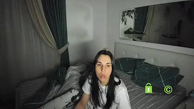 Snapshot of SonyaParadise chatting on 5, 2, 2025 SonyaParadise online show from 5, 2, 2025