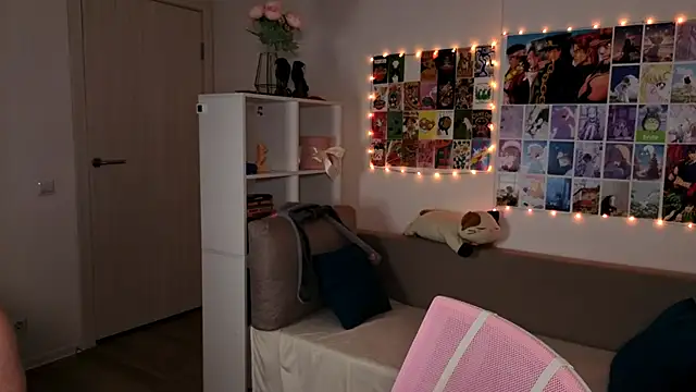 Snapshot of MilenaSaint chatting on 21, 2, 2025 MilenaSaint online show from 21, 2, 2025