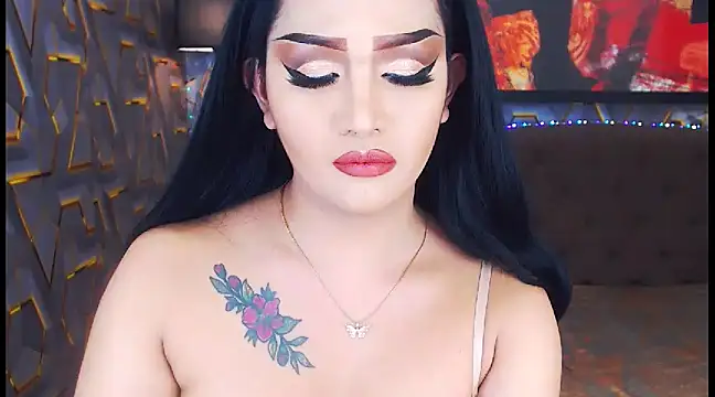 Snapshot of KylieMaxwellCaulfield_TS chatting on 19, 1, 2025 KylieMaxwellCaulfield TS online show from 19, 1, 2025