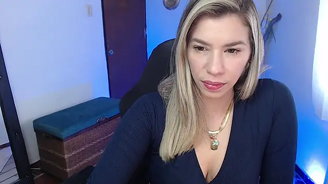 ms sofia x online show from 27, 10, 2025