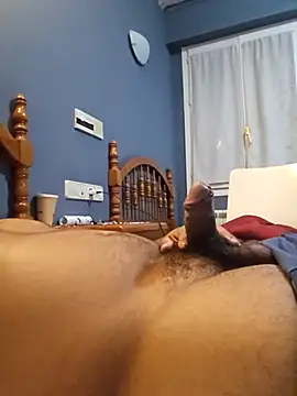 Snapshot of Starstev chatting on 13, 11, 2025 Starstev online show from 13, 11, 2025