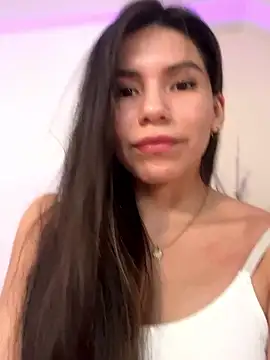 Snapshot of LalieFR chatting on 13, 1, 2026 LalieFR online show from 13, 1, 2026