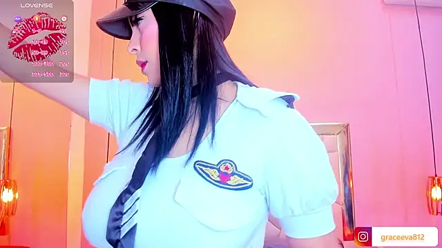 Snapshot of Eva_Grace_ chatting on 10, 11, 2025 Eva Grace online show from 10, 11, 2025