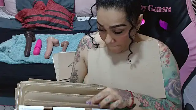 Snapshot of JEENEVIEVE chatting on 6, 7, 2026 JEENEVIEVE online show from 6, 7, 2026