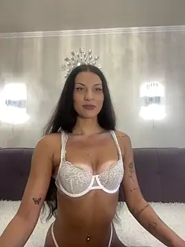 Snapshot of SindyXNiksy chatting on 23, 9, 2025 SindyXNiksy online show from 23, 9, 2025