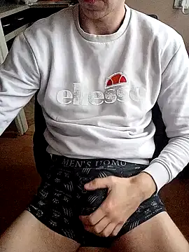 MlodyDres online show from 6, 1, 2025