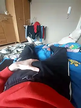 MlodyDres online show from 27, 2, 2025