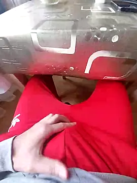 MlodyDres online show from 15, 10, 2025