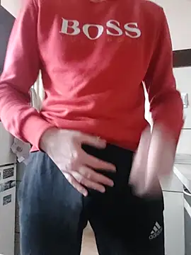 MlodyDres online show from 22, 10, 2025