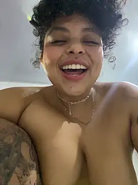 PrincessLauren420 online show from 22, 10, 2025