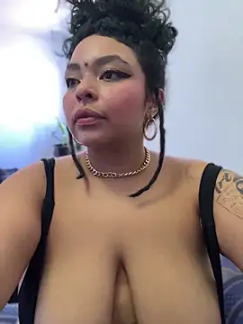 PrincessLauren420 online show from 17, 5, 2026