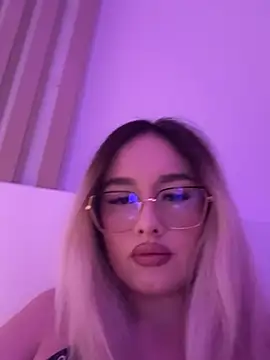 mollyxxx online show from 1, 2, 2026