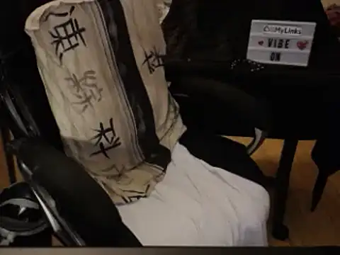 Cocotinexo online show from 19, 3, 2025