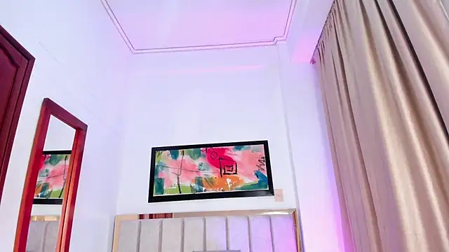 Snapshot of JupiteFox chatting on 14, 2, 2025 JupiteFox online show from 14, 2, 2025